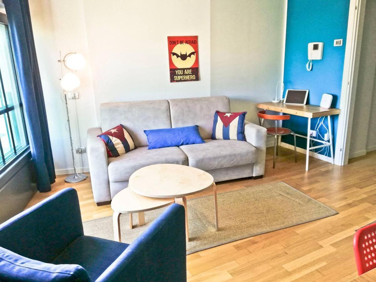 Modern & Bright Flat - 2 Min From The Sea Apartment Savona Exterior photo