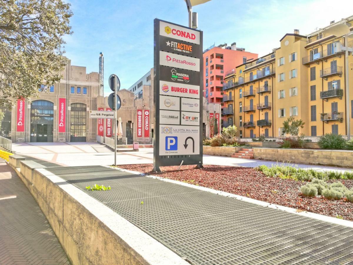 Modern & Bright Flat - 2 Min From The Sea Apartment Savona Exterior photo