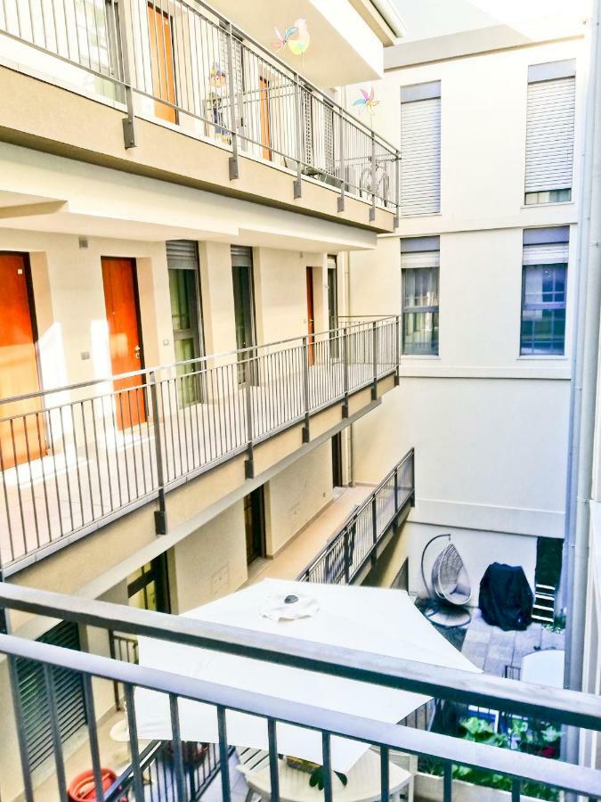 Modern & Bright Flat - 2 Min From The Sea Apartment Savona Exterior photo